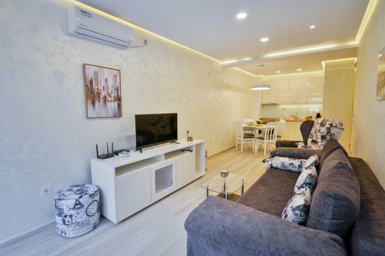 Brand New Apartments Sveti Stefan Exterior photo