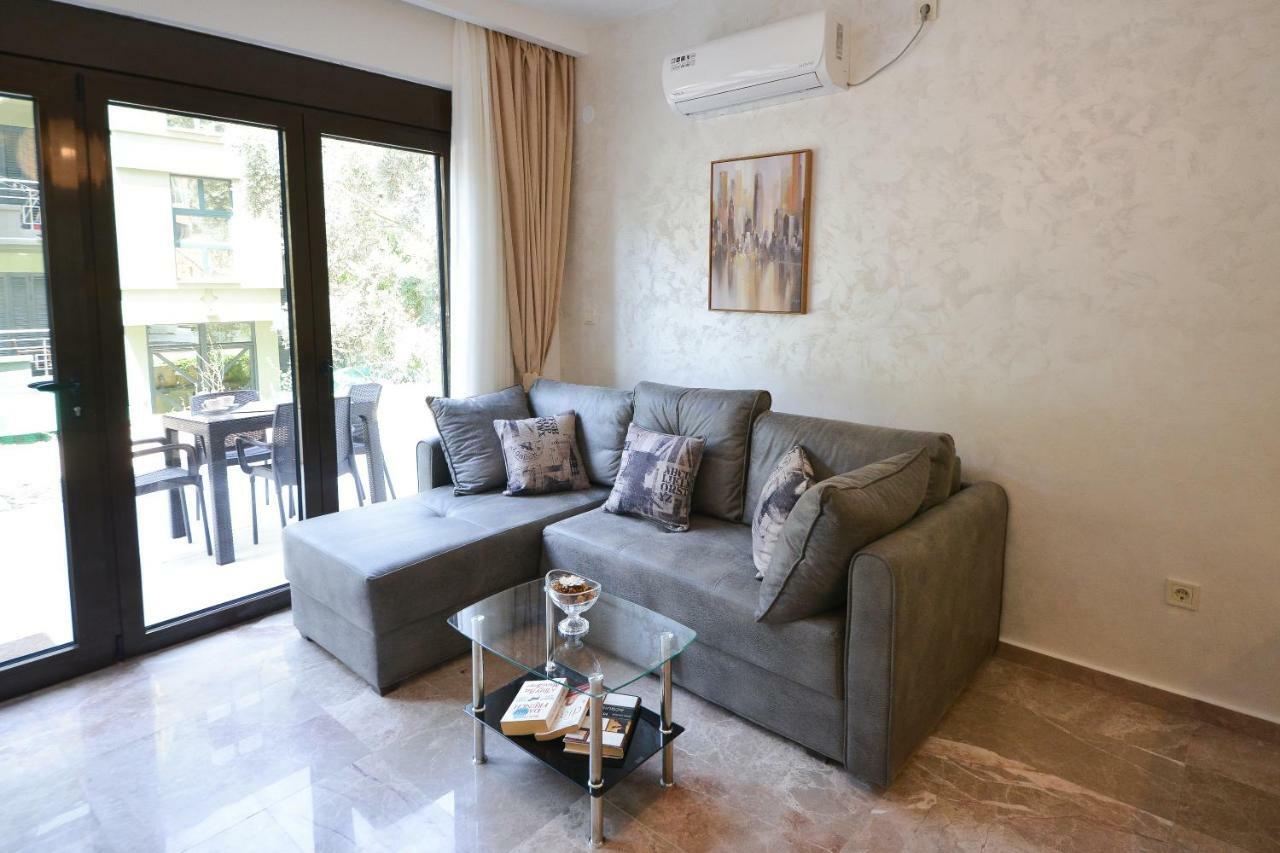 Brand New Apartments Sveti Stefan Exterior photo